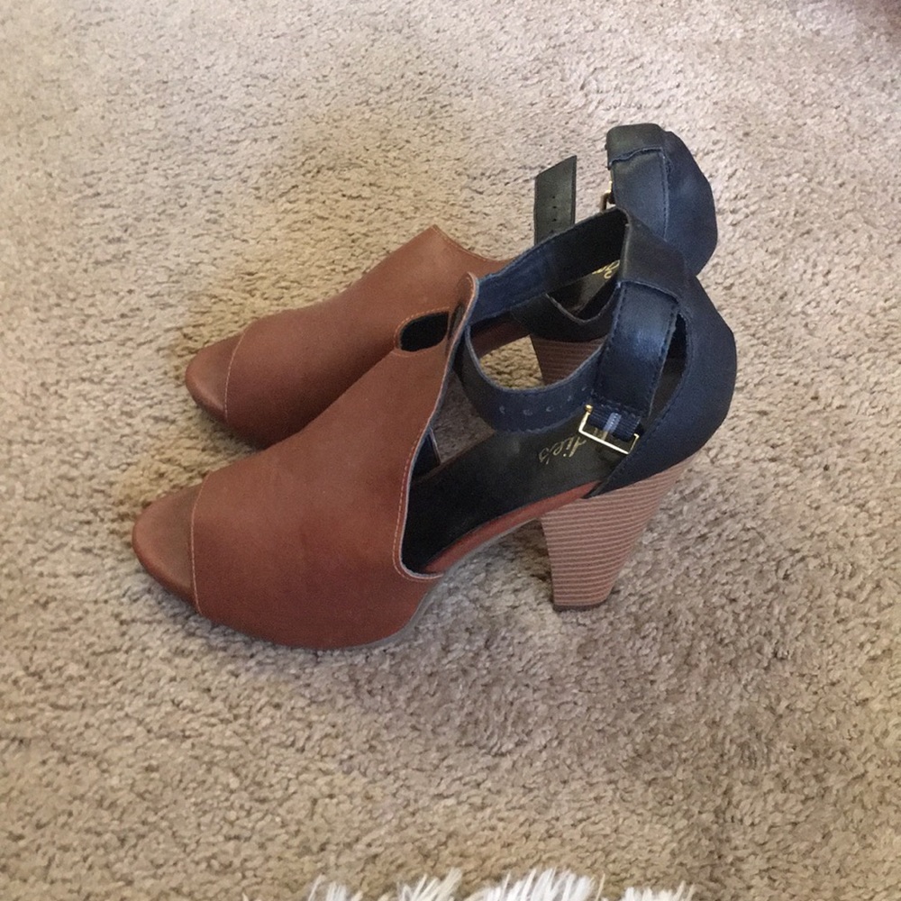 Brown wedges